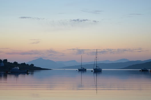 Marina Dusk at Dockcrest Retreat